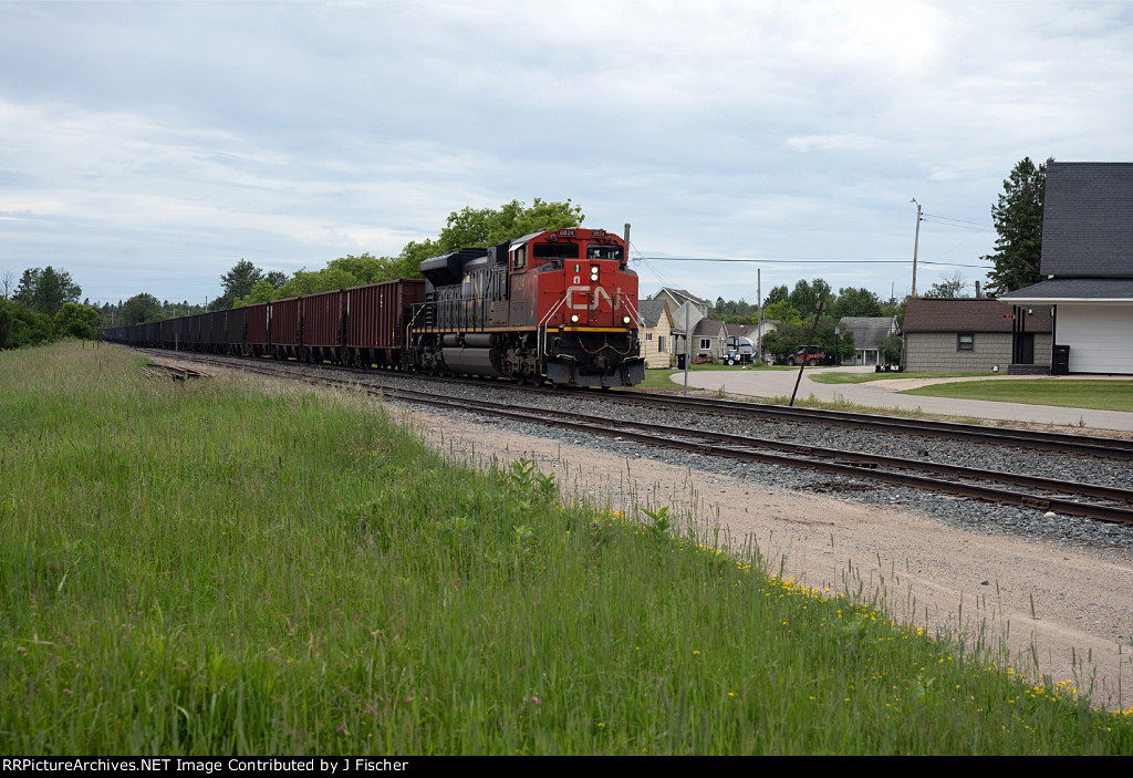 CN 8824